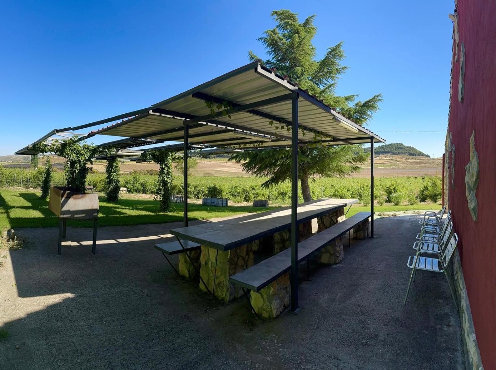 Hébergement de vacances Entrevinedos De Bodegas Marcos *